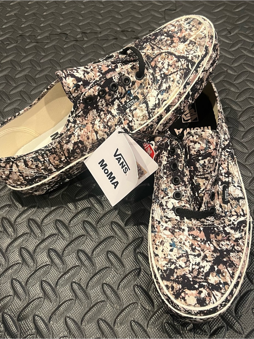 Vans x MoMA Authentic ‘Jackson Pollock’s One: Number 31, 1950’ Size 12